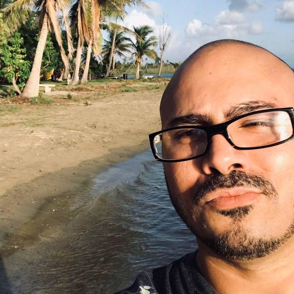 Meet your Posher, George - Picture 1 of 1